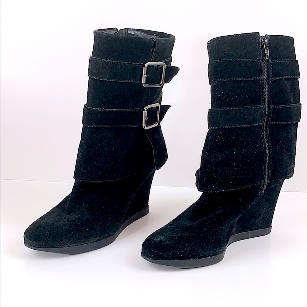 Juicy Couture Dale Wedge Rugged Suede Boots. 8.